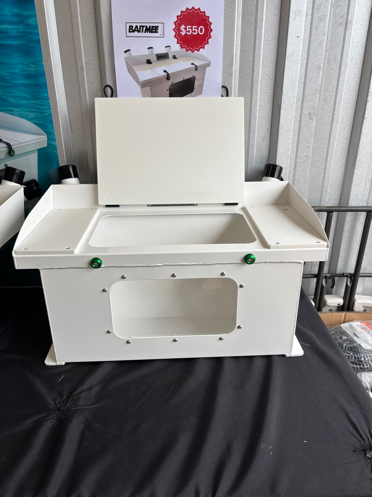 BM200 bait tank 45L + plumbing
